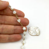 Perlmutt Rosenkranz weiß weiss mit Herz Herzchen Zwischenperlen gold goldfarben Rosenkranzdose Dose für Rosenkranz kommunionsrosenkranz rosenkranzkette echt perlmut kommunionsgeschenk Erstkommunion Etui Aufbewahrung Rosenkranz Metalldose Schmuckdose Schmuckaufbewahrung Taufschmuck religiöses und christliches Motiv Kelch Geschenk Konfirmation Firmung KommunionErstkommunion Taufe Taufgeschenk für Mädchen katholisches Motiv religiöses