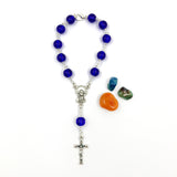 Kurzer Rosenkranz dunkelblau, Rosenkranz mit Glasperlen blau, Blauer Rosenkranz, Kurzer Zehner Rosenkranz blau, Geschenk zur Taufe Junge, Taufrosenkranz Junge, Geschenk zum Führerschein, Konfirmationsgeschenk, Geschenk für Jungen zur Jugendweihe, Firmung, Geschenk für Jungen zur Kommunion Erstkommunion