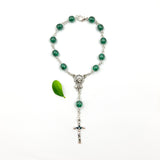 Kurzer Auto-Rosenkranz, Glas, blau, Blauer Rosenkranz, Kurzer Zehner Rosenkranz, Geschenk zur Taufe, Taufrosenkranz, Geschenk zum Führerschein, Konfirmationsgeschenk, Geschenk für Jungen zur Jugendweihe, Firmung, Erstkommunion