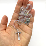 weißer Glitzer, funkelnder Rosenkranz für Mädchen zur Erstkommunion, Kommunion, Kommunionsrosenkranz, weiß, Kristallglasperlen, Kristall, Glasschliffperlen, changierend, regenbogen, Firmung, Geschenk Firmling, Firmpate, Konfirmation, Jugendweihe, Hochzeitsgeschenk, Hochzeitsrosenkranz