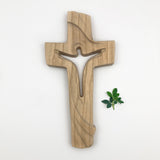 Holzkreuz Kreuz Kruzifix Wandkreuz Kirsche Kirschholz naturbelassen 16 cm mit Korpus Jesus Friedenskreuz Heiliger Geist Geschenk Hauseinzug christlich katholisch Geschenk Frau Mann Opa Oma Pfarrer Bischof Kreuz für die Wand zum Aufhängen
