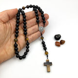 Rosenkranz schwarz Onyx Holz Ebenholz Tigerauge Kreuz Zwischenperlen Geschenk Pfarrer Priester Priesterweihe Junge Mann Opa Kommunion ERstkommunion Firmung Konfirmation schwarzer Autorosenkranz heiliger Benedikt Benediktus