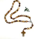 Handgefertigter Rosenkranz aus Bambus-Achat und Birnenholz braun beige Zwischenperlen Geschenk Pfarrer Priester Priesterweihe Junge Mann Opa Kommunion ERstkommunion Firmung Konfirmation