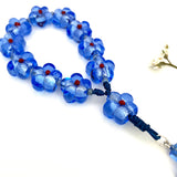 kleiner Design-Rosenkranz Unikat, besonderer Rosenkranz für Mädchen Mädchen als Geschenk zur Taufe, Taufrosenrkanz Erstkommunion, Kommunion, Taufe, Taufgeschenk, individuell, handgeknüpft, Unikat, geknüpft, Individueller Rosenkranz für Jungen Kinderrosenkranz Bub Geschenk für Mä zur Firmung Konfirmation Glasrosenkranz außergewöhnlich blumenrosenkranz Geschenk Konfirmation Jungen, Jugendweihe, blau, bunt, kurzer, Zehner Rosenkranz, klein kurz blaue blumen blumenperlen dunkelblau blau
