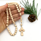 Zirbenholz Rosenkranz Zirbe Nonnen Goldenstein Klosterschwestern Salzburg drei schwestern Zirbe Zirbenholzperlen handgemachter Rosenkranz Österreich handgefertogt handgeknüpft Spende Rosenkranz kaufen Österreich