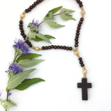 Rosenkranz für Jungen zur Erstkommunion, Kommunion, Konfirmation, Firmung, klassisches Geschenk Firmung, geknüpfter Rosenkranz, Holz, dunkelbraun, Holzperlen, dunkel, schwarz, Auto, Autorosenkranz