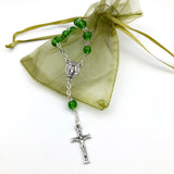 Kurzer Auto-Rosenkranz Glas grün
Kurzer Zehner Geschenk zur Taufe Taufrosenkranz Junge Bub  Konfirmationsgeschenk zur Jugendweihe Firmung Erstkommunion