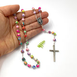 Rosenkranz mit bunten Perlen, Kommunionsgeschenk, Geschenk zur Firmung, Bunter Rosenkranz für Kinder, Kinderrosenkranz Fimoperlen