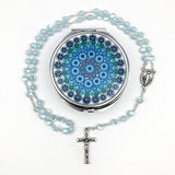 blauer Rosenkranz für Junge Bub Geschenk zur Kommunion hellblau mit Etui Fisch Fischmotiv Schmuckdose Dose Metall christliches Motiv katholisch Geschenk Kommunionsrosenkranz Konfirmation Firmung Rosenkranz für Jungen Buben Bub Mann mit Rosenkranzdose Taufschmuck Jugendweihe Taufe