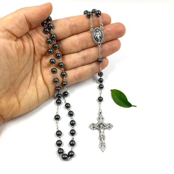 schwarzer Rosenkranz Blutstein Edelstein dunkler Rosenkranz Trauerrosenkranz Trauer Beten Gebetskette Rosenkranzkette Hämatit Geschenk zur Firmung Konfirmation Männerrosenkranz Rosenkranzkette Gebetskette