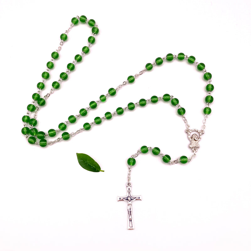 Klassischer Rosenkranz, Glas grün grasgrün Glasperlen Geschenk für Jungen  Bub Buben Mann zur Konfirmation Firmung Konfirmationsgeschenk Firmungsgeschenk Firmpate Firmpatin Rosenkranzkette Kommunion Kommuniongeschenk Junge