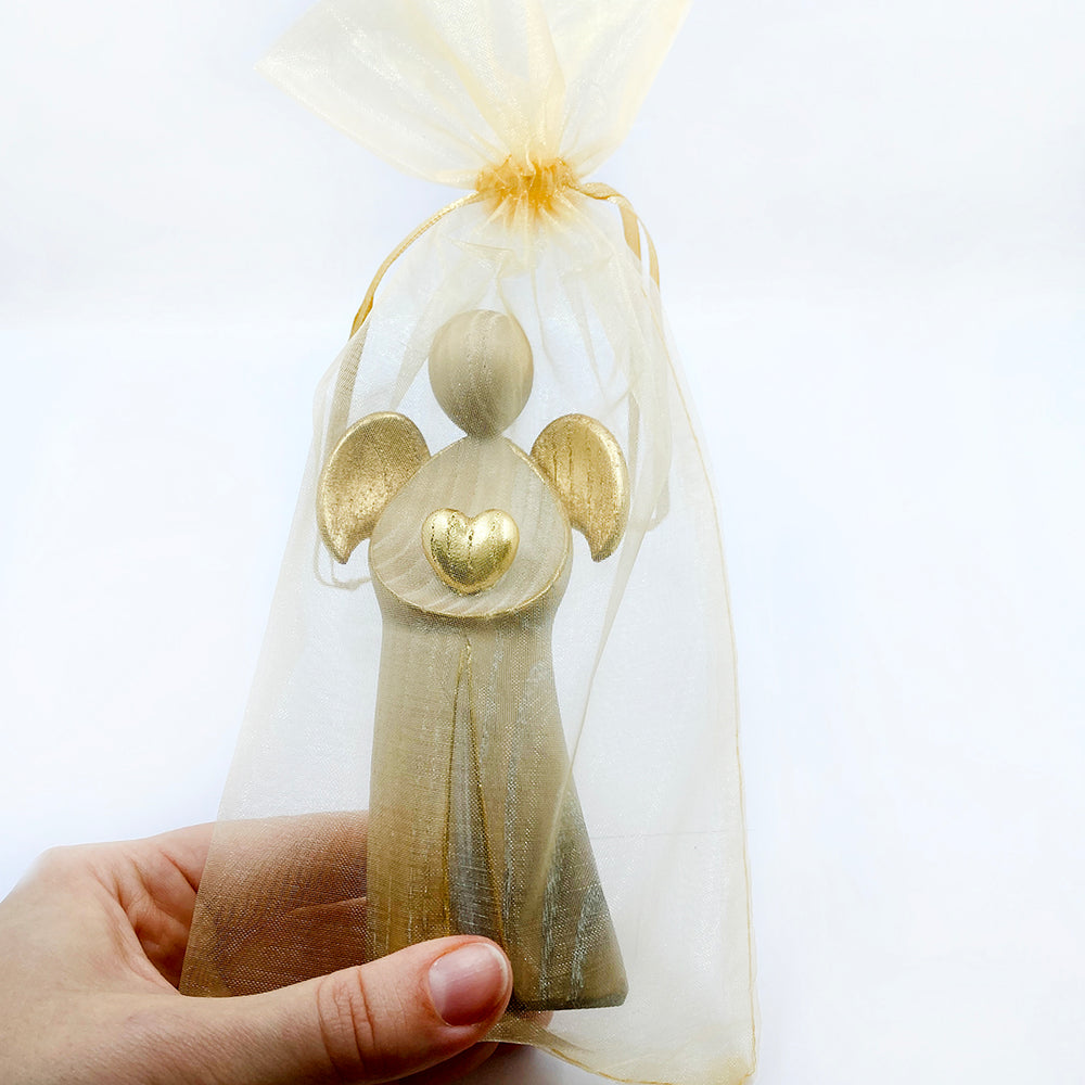Thankgoods Rindenengel Mit Herz - Handmade Holz-Engel 6,5 Cm, Naturlook