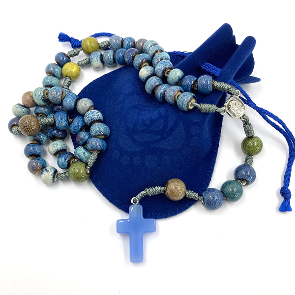Design-Rosenkranz, Unikat, besonderer Kommunionsrosenkranz, individuell, handgeknüpft, geknüpft,, Individueller Rosenkranz für Frauen, Mädchen, Jungen, Geschenk zur Firmung, Erstkommunion, Taufe,  Rosenkranz, Geschenk Konfirmation Mädchen, Jungen, blau, hellblau, dunkelblau, Keramik, Kermaikperlen