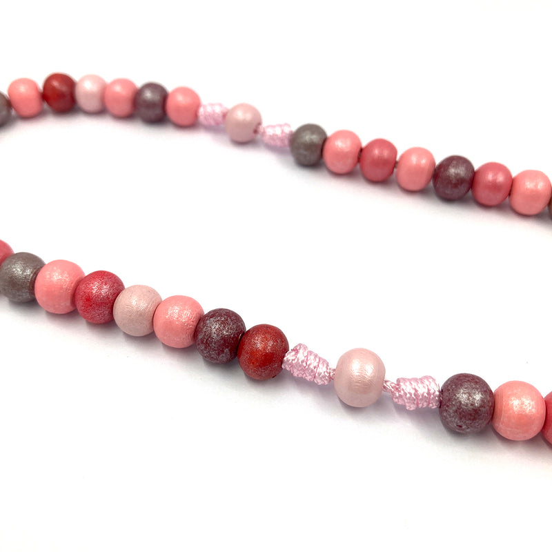 Design-Rosenkranz, Unikat, besonderer Kommunionsrosenkranz, individuell, handgeknüpft, geknüpft, Individueller Rosenkranz für Frauen, Mädchen, Geschenk zur Firmung, Erstkommunion, Taufe,  Rosenkranz, Holzrosenkranz, Kommunionsrosenkranz, Kinderrosenkranz, Autorosenkranz, Geschenk Konfirmation, rosa Holzrosenkranz, bunte Perlen, Mädchen, rosa, pink, Kreuz rosa