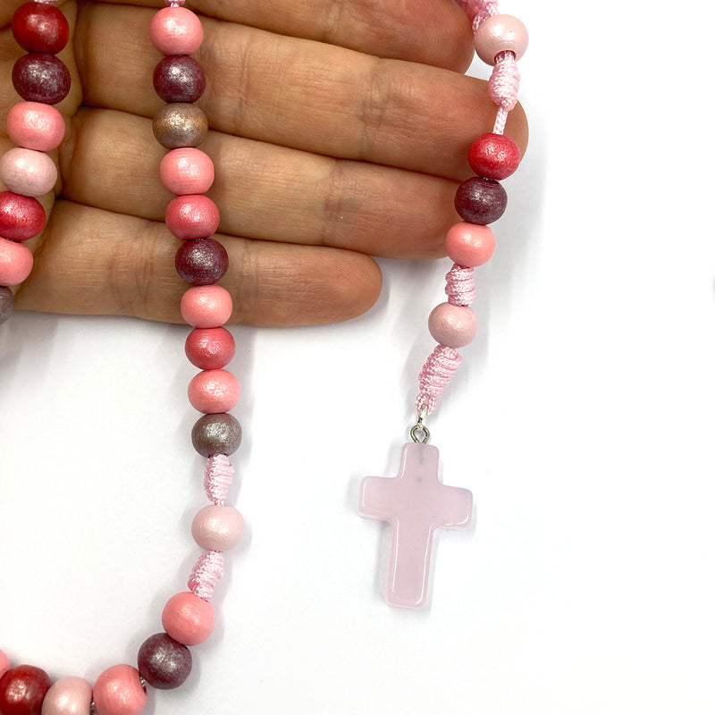 Design-Rosenkranz, Unikat, besonderer Kommunionsrosenkranz, individuell, handgeknüpft, geknüpft, Individueller Rosenkranz für Frauen, Mädchen, Geschenk zur Firmung, Erstkommunion, Taufe,  Rosenkranz, Holzrosenkranz, Kommunionsrosenkranz, Kinderrosenkranz, Autorosenkranz, Geschenk Konfirmation, rosa Holzrosenkranz, bunte Perlen, Mädchen, rosa, pink, Kreuz rosa