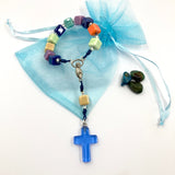 kleiner Design-Rosenkranz, Unikat, besonderer Rosenkranz für Jungen, Männerrosenkranz, Mädchen als Geschenk zur Konfirmation, Firmung, Erstkommunion, Kommunion, Taufe, Taufgeschenk, individuell, handgeknüpft, Unikat, geknüpft, Individueller Rosenkranz für Jungen, Männer, Geschenk zur Firmung, Rosenkranzkette, Keramikperlen, Keramikrosenkranz, Keramik, Geschenk Konfirmation Jungen, Jugendweihe, blau, bunt, kurzer, Zehner Rosenkranz, klein, kurz, grün, rot, orange, blau, dunkelblau