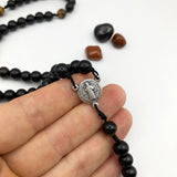 Rosenkranz schwarz Onyx Holz Ebenholz Tigerauge Kreuz Zwischenperlen Geschenk Pfarrer Priester Priesterweihe Junge Mann Opa Kommunion ERstkommunion Firmung Konfirmation schwarzer Autorosenkranz heiliger Benedikt Benediktus