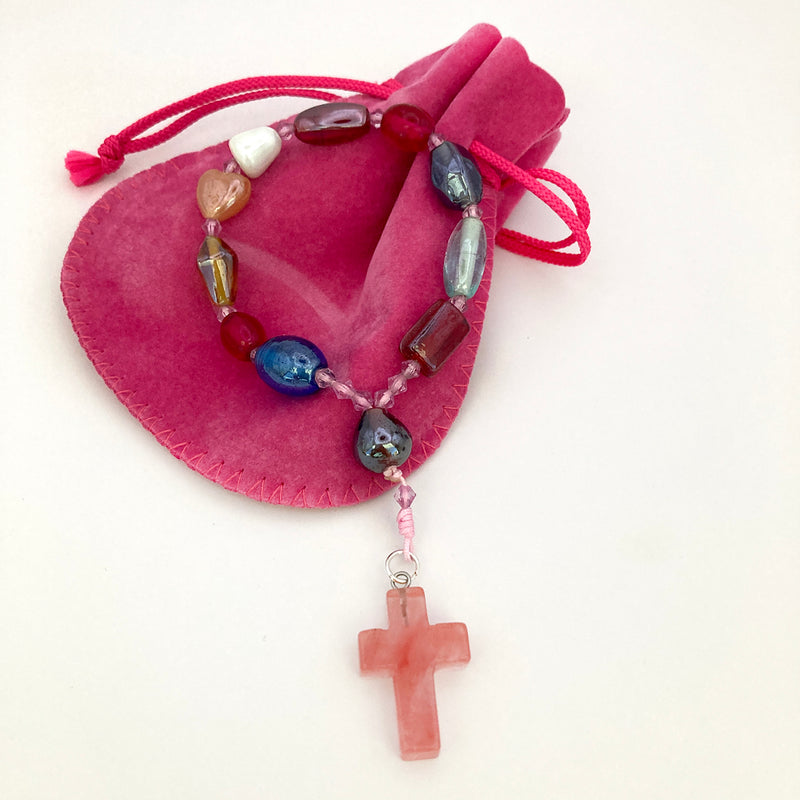 Design-Rosenkranz Unikat  besonderer Kommunionsrosenkranz  individuell personalisiert handgeknüpft  geknüpft Individueller Rosenkranz für Frauen Mädchen  Geschenk zur Firmung, Erstkommunion  Taufe  Rosenkranz Geschenk Konfirmation Mädchen  lila, violett bunt Glasperlen taufrosenkranz Mädchen rosa pink  rot