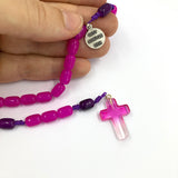 Design-Rosenkranz Unikat handgeknüpft geknüpft Porzellanperlen, Glasperlen Glasrosenkranz Individueller Rosenkranz für Frauen Mädchen Geschenk zur Firmung Erstkommunion Taufe Rosenkranz Geschenk Konfirmation Mädchen lila violett pink Kommunionsgeschenk Kommunionsrosenkranz Erstkommunion Geschenk Firmung Konifrmation Rosenkranzkette