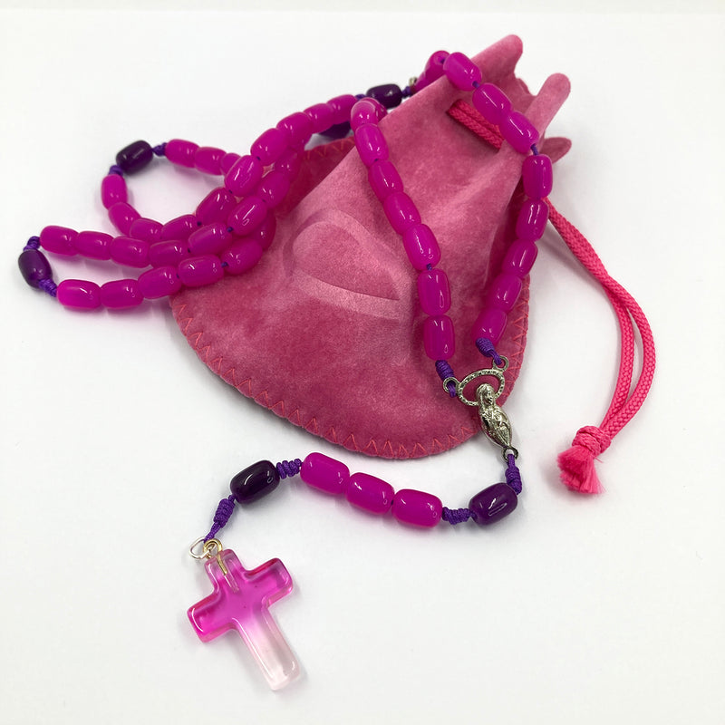 Design-Rosenkranz Unikat handgeknüpft geknüpft Porzellanperlen, Glasperlen Glasrosenkranz Individueller Rosenkranz für Frauen Mädchen Geschenk zur Firmung Erstkommunion Taufe Rosenkranz Geschenk Konfirmation Mädchen lila violett pink Kommunionsgeschenk Kommunionsrosenkranz Erstkommunion Geschenk Firmung Konifrmation Rosenkranzkette