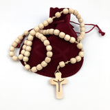 Zirbenholz Rosenkranz Zirbe Nonnen Goldenstein Klosterschwestern Salzburg drei schwestern Zirbe Zirbenholzperlen handgemachter Rosenkranz Österreich handgefertogt handgeknüpft Spende Rosenkranz kaufen Österreich