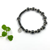 Armband, Männerarmband, Armband für Jungen zur Konfirmation, christliches Armband, Geschenk für Papa, Opa, Mann, schwarz, Armschmuck, Jugendweihe, weites Armband mit Edelsteinperlen, Hämatitperlen, Hämatit , Blutstein